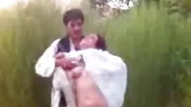 Antara kulit putih d ...