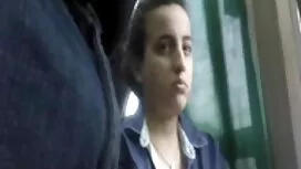 Cantik, gadis, kasar ...