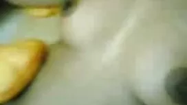 Tiga, dua tetek seda ...