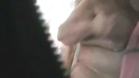 Di depan lalu-lalang ...